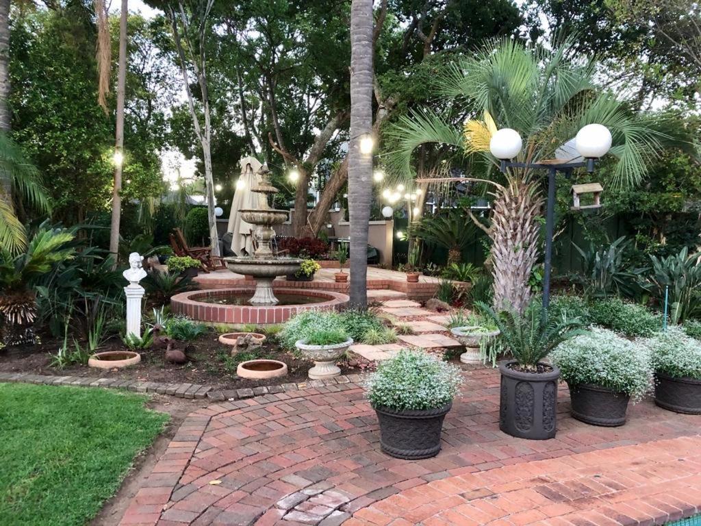 Forty 4 On Hoog Polokwane Exterior foto